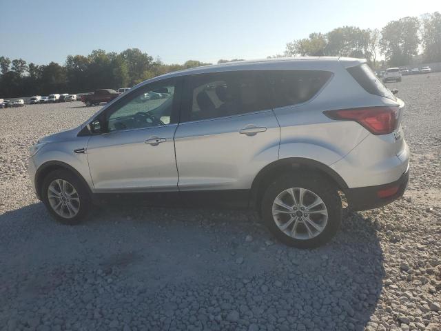 Photo 2 from auction – 2019 FORD ESCAPE SE with VIN 1FMCU9GD1KUC48683