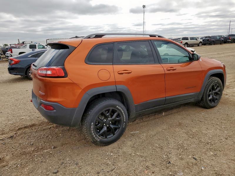 Photo 3 from auction – 2016 JEEP CHEROKEE T with VIN 1C4PJMBS8GW289931