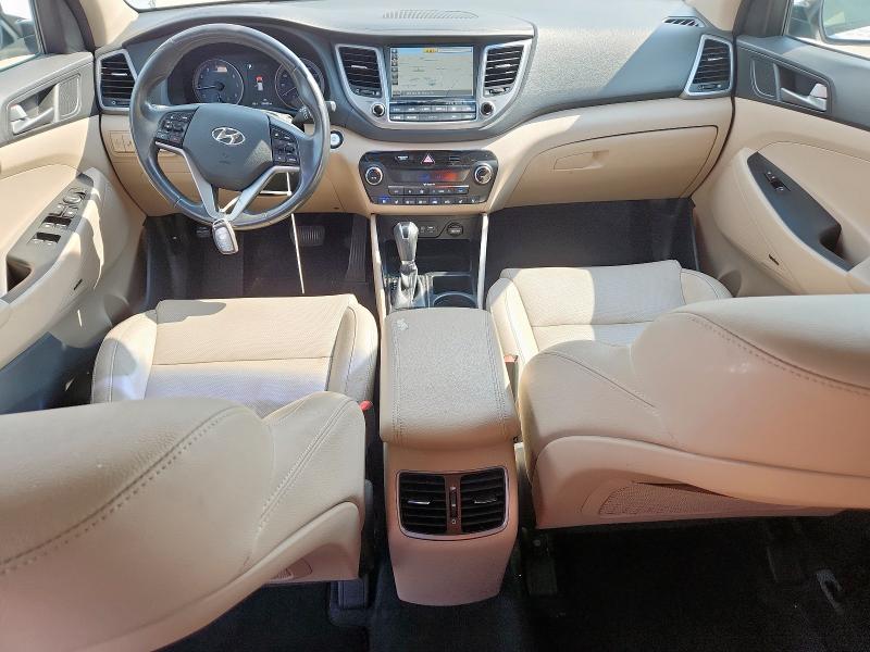 Photo 8 from auction – 2017 HYUNDAI TUCSON LIM with VIN KM8J33A20HU585482