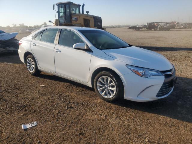 Photo 4 from auction – 2015 TOYOTA CAMRY LE with VIN 4T4BF1FK7FR464735