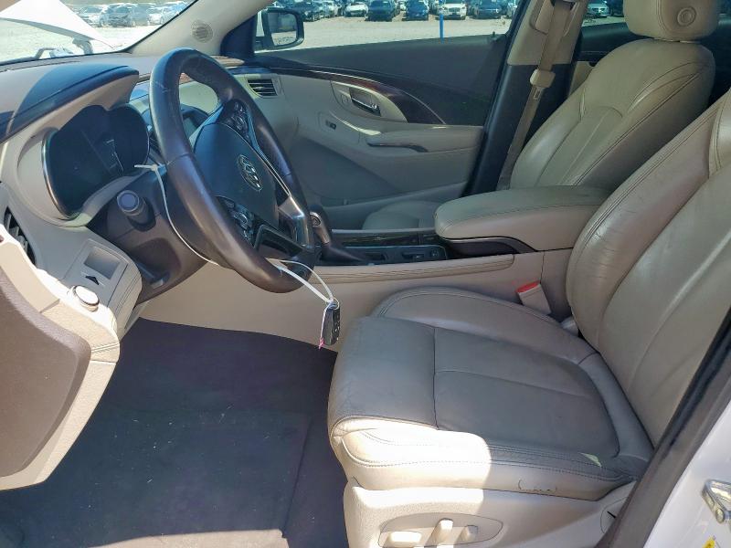 Photo 7 from auction – 2015 BUICK LACROSSE with VIN 1G4GB5G31FF116444