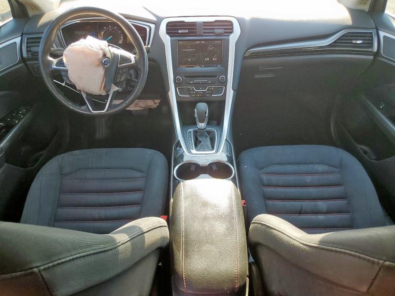 Photo 8 from auction – 2016 FORD FUSION SE with VIN 3FA6P0H77GR315613