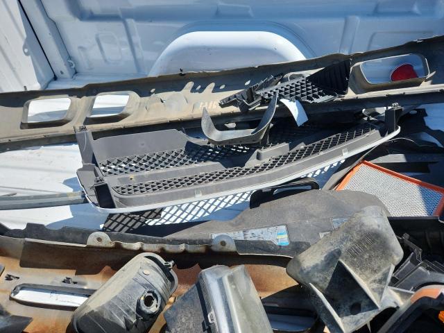 Photo 12 from auction – 2005 CHEVROLET SILVERADO with VIN 2GCEC19T551374437