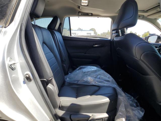 Photo 10 from auction – 2022 TOYOTA HIGHLANDER with VIN 5TDGZRAH9NS114662