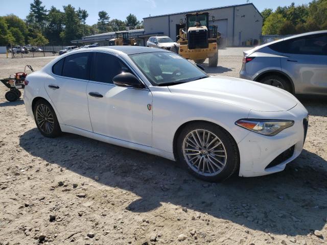 Photo 4 from auction – 2017 ALFA ROMEO GIULIA TI with VIN ZARFAECN4H7551164