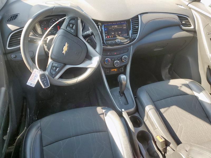 Photo 8 from auction – 2021 CHEVROLET TRAX 1LT with VIN KL7CJLSB8MB325593