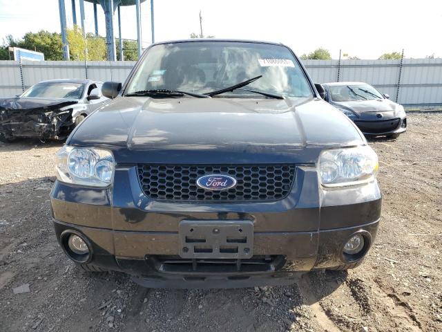 Photo 5 from auction – 2005 FORD ESCAPE LIM with VIN 1FMYU04135KB19260