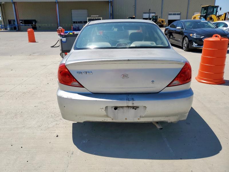 Photo 6 from auction – 2002 KIA SPECTRA BA with VIN KNAFB121225139436