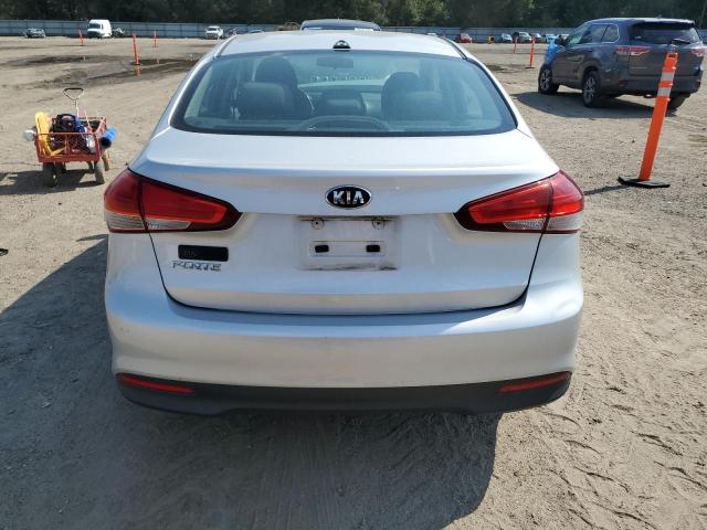 Photo 6 from auction – 2017 KIA FORTE LX with VIN 3KPFK4A76HE042957