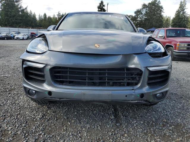 Photo 5 from auction – 2017 PORSCHE CAYENNE S with VIN WP1AB2A25HLA50167