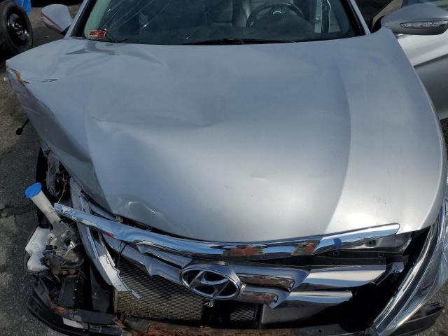 Photo 11 from auction – 2012 HYUNDAI SONATA SE with VIN 5NPEC4AB1CH470548