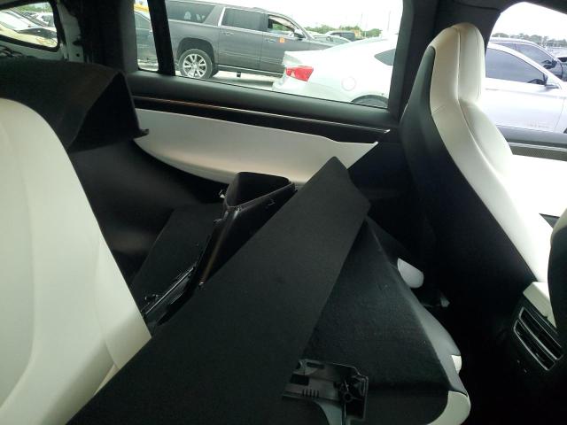 Photo 10 from auction – 2018 TESLA MODEL X with VIN 5YJXCDE29JF087147