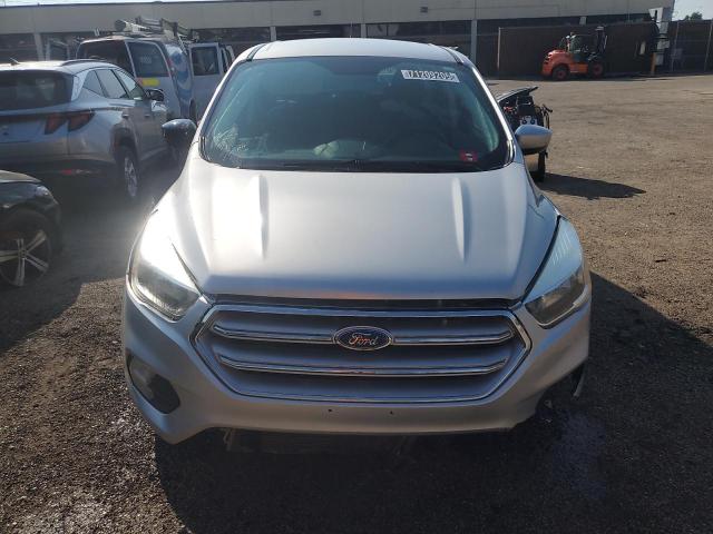 Photo 5 from auction – 2017 FORD ESCAPE S with VIN 1FMCU0F7XHUC93394