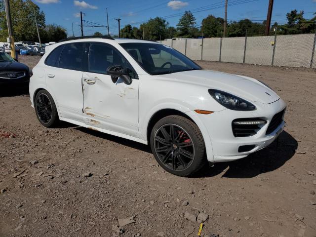 Photo 4 from auction – 2013 PORSCHE CAYENNE GTS with VIN WP1AD2A24DLA73069