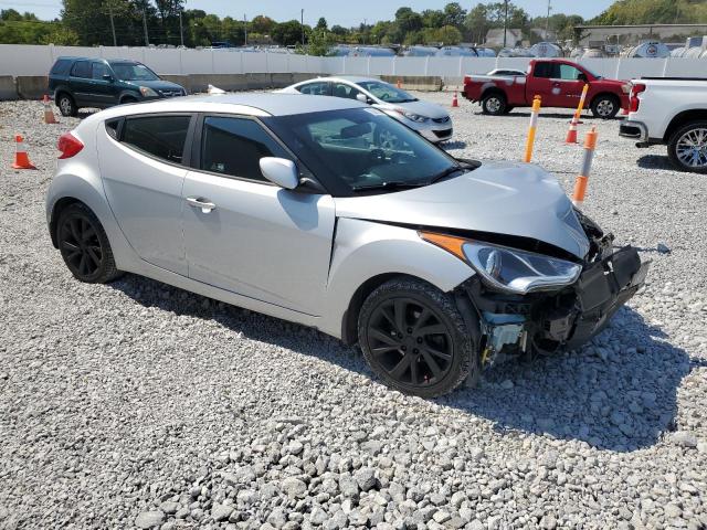 Photo 4 from auction – 2016 HYUNDAI VELOSTER with VIN KMHTC6AD8GU302059