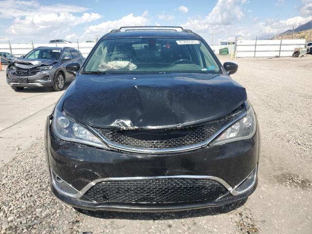 Photo 5 from auction – 2017 CHRYSLER PACIFICA T with VIN 2C4RC1BG1HR642260