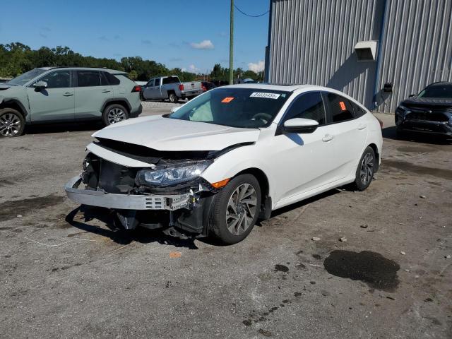 Zdjęcie 1 z aukcji – 2017 HONDA CIVIC EX z VIN 19XFC2F70HE062079