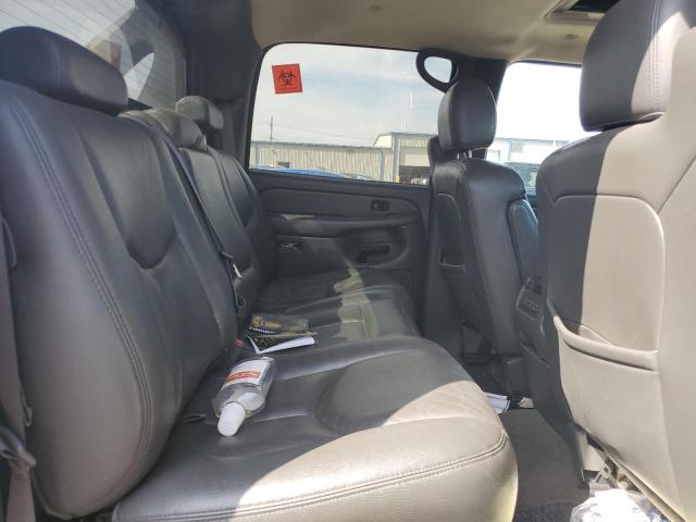 Photo 10 from auction – 2004 CHEVROLET AVALANCHE with VIN 3GNEK12T04G228943