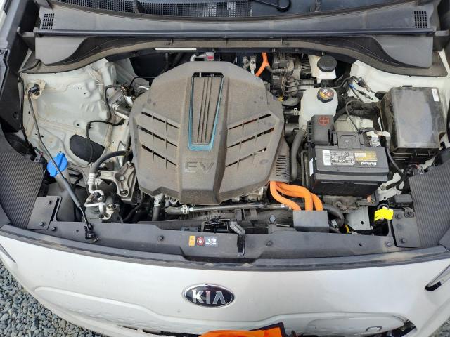 Photo 11 from auction – 2019 KIA NIRO EX with VIN KNDCC3LGXK5028912