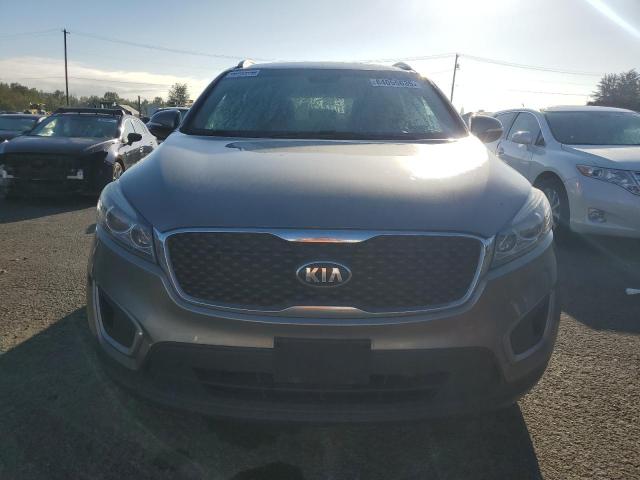 Фото 5 с аукциона – 2016 KIA SORENTO LX с VIN 5XYPGDA32GG062255