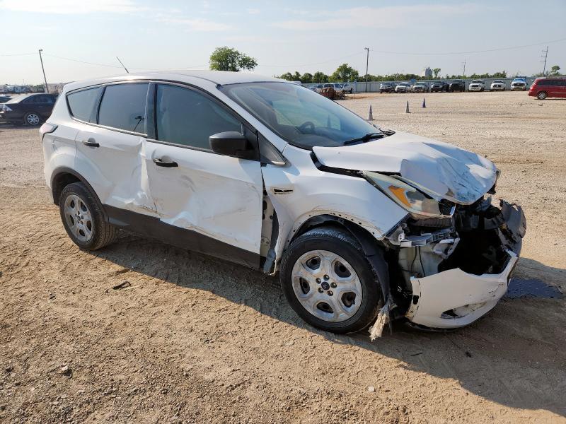Photo 4 from auction – 2017 FORD ESCAPE S with VIN 1FMCU0F70HUB66301