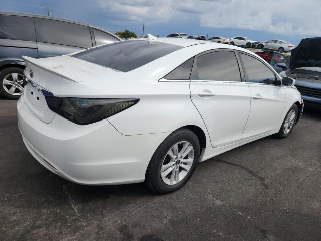 Photo 3 from auction – 2013 HYUNDAI SONATA GLS with VIN 5NPEB4AC1DH760303