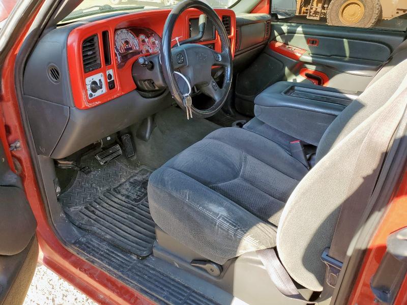 Photo 8 from auction – 2004 CHEVROLET SILVERADO with VIN 2GCEC19N741348082
