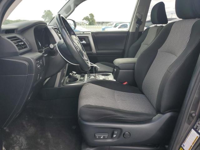 Photo 7 from auction – 2017 TOYOTA 4RUNNER SR with VIN JTEBU5JR4H5418319