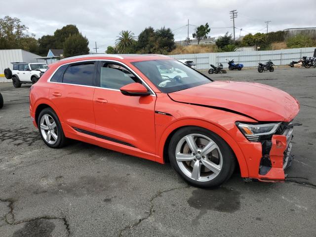 Photo 4 from auction – 2019 AUDI E-TRON PRESTIGE with VIN WA1VAAGEXKB017089