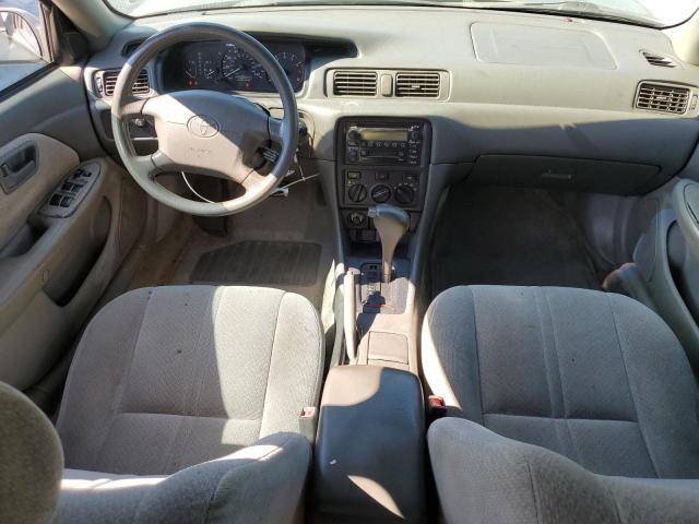 Photo 8 from auction – 2000 TOYOTA CAMRY CE with VIN 4T1BG28K7YU664852