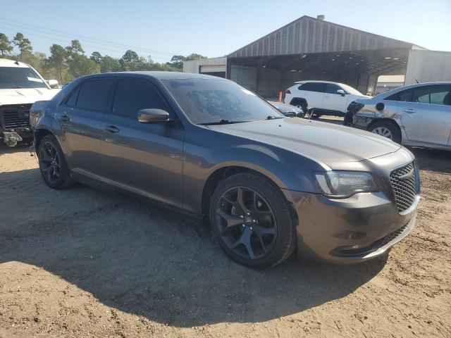 Photo 4 from auction – 2022 CHRYSLER 300 S with VIN 2C3CCABG1NH184425