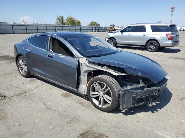 Photo 4 from auction – 2016 TESLA MODEL S with VIN 5YJSA1E25GF126307