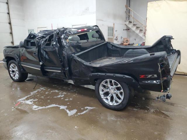 Photo 2 from auction – 2003 CHEVROLET SILVERADO with VIN 2GCEK19TX31102126
