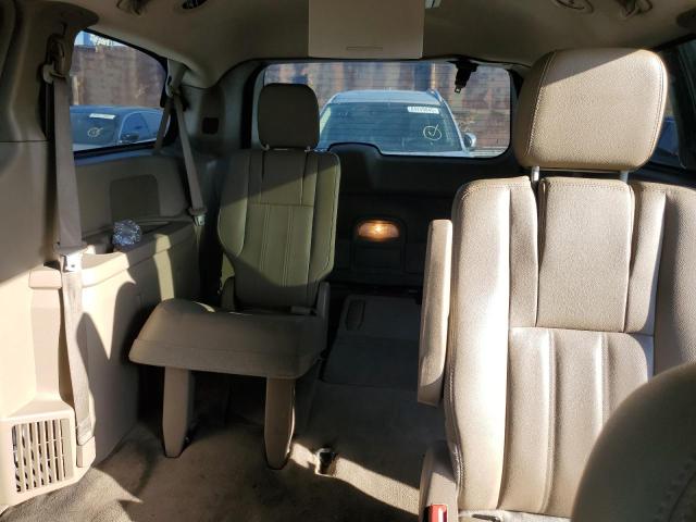 Photo 10 from auction – 2016 CHRYSLER TOWN & COU with VIN 2C4RC1BG3GR289941