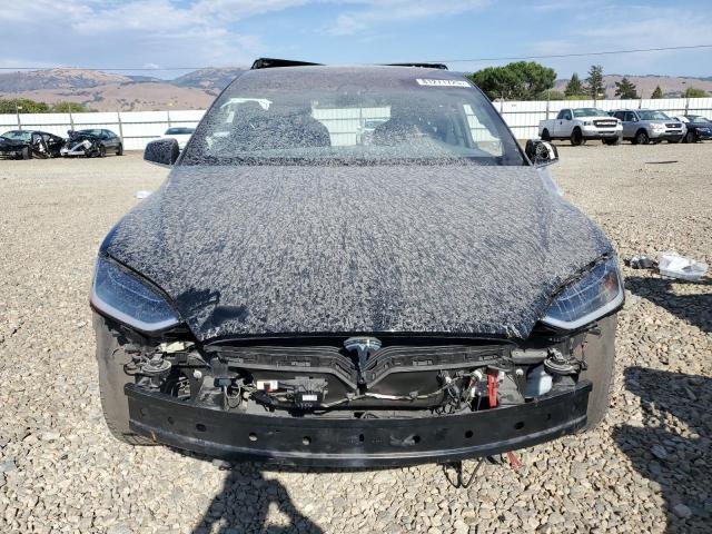 Photo 5 from auction – 2016 TESLA MODEL X with VIN 5YJXCBE2XGF028282