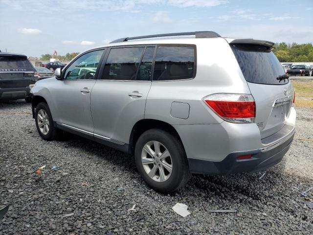Photo 2 from auction – 2013 TOYOTA HIGHLANDER with VIN 5TDBK3EH9DS255526