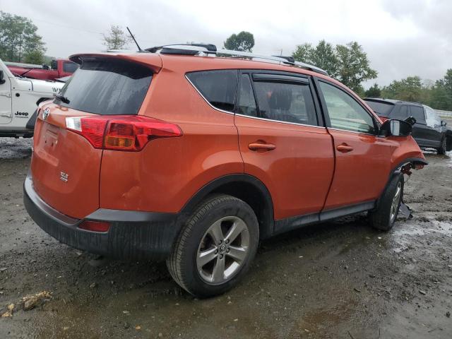 Photo 3 from auction – 2015 TOYOTA RAV4 XLE with VIN JTMRFREV5FD123969
