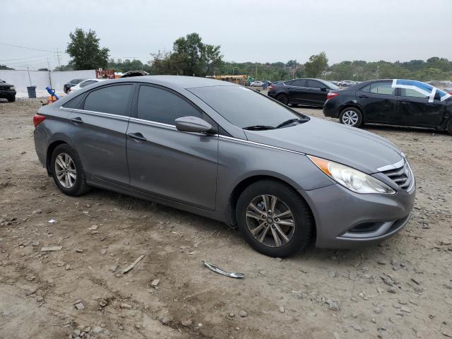 Photo 4 from auction – 2013 HYUNDAI SONATA with VIN 5NPEB4AC2DH648951