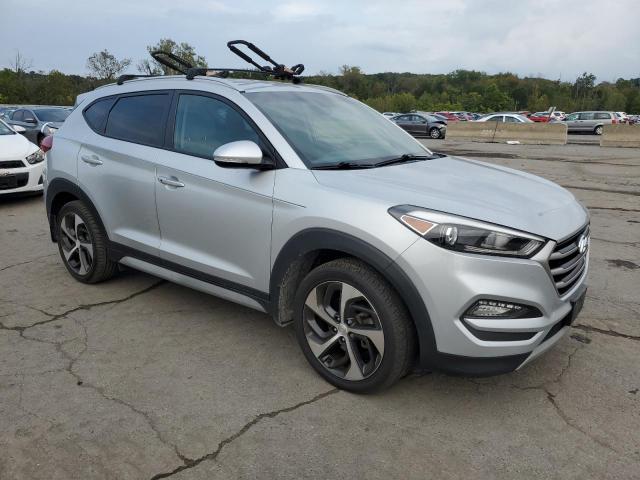 Photo 4 from auction – 2017 HYUNDAI TUCSON LIM with VIN KM8J3CA24HU430840