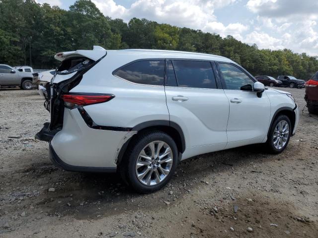 Photo 3 from auction – 2023 TOYOTA HIGHLANDER with VIN 5TDKDRAH1PS019315