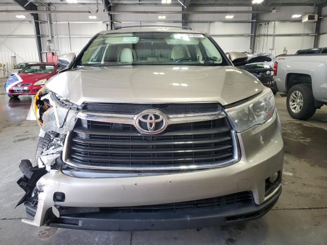 Photo 5 from auction – 2015 TOYOTA HIGHLANDER with VIN 5TDBKRFHXFS095998