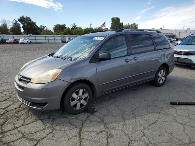 TOYOTA SIENNA CE 2005 with VIN 5TDZA23C25S372840 - Photo from auction