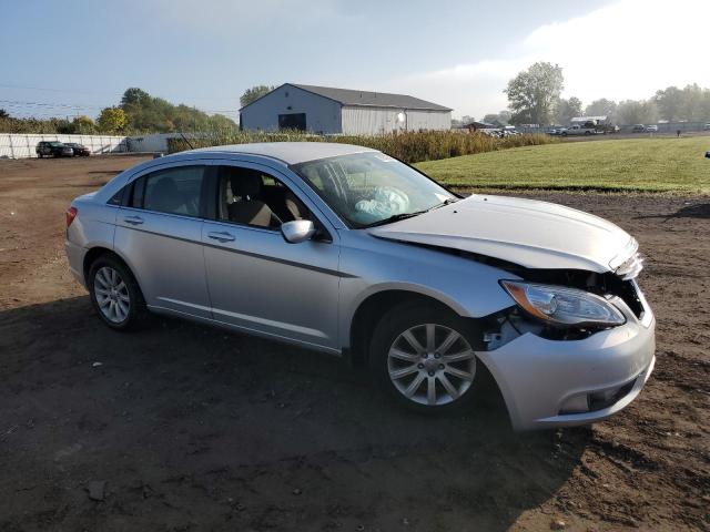 Photo 4 from auction – 2012 CHRYSLER 200 TOURIN with VIN 1C3CCBBB5CN176116