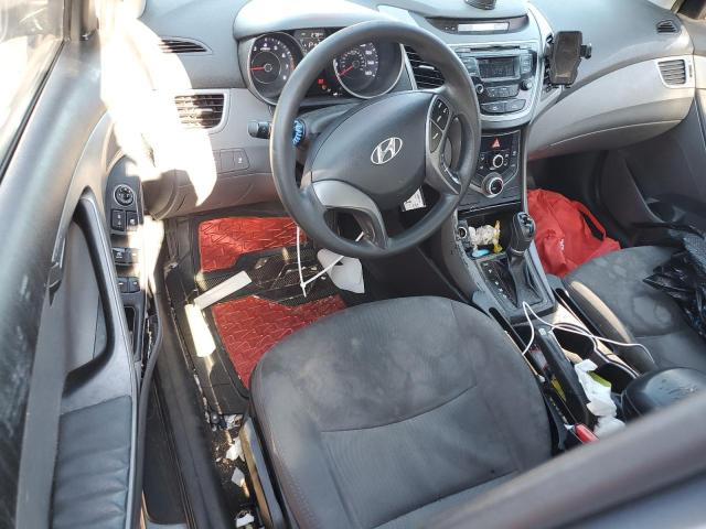 Photo 8 from auction – 2016 HYUNDAI ELANTRA SE with VIN 5NPDH4AE9GH705145