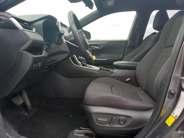 Photo 7 from auction – 2023 TOYOTA RAV4 SE with VIN JTM16RFV5PD096253