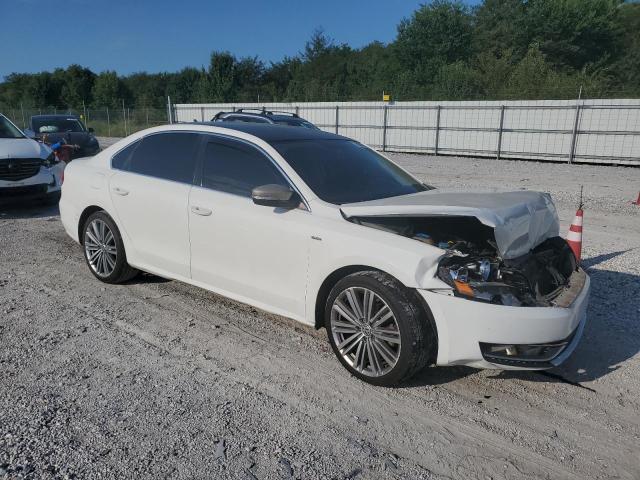 Photo 4 from auction – 2014 VOLKSWAGEN PASSAT SE with VIN 1VWBS7A32EC087469