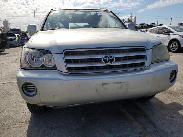 Photo 5 from auction – 2003 TOYOTA HIGHLANDER with VIN JTEGF21A030095353