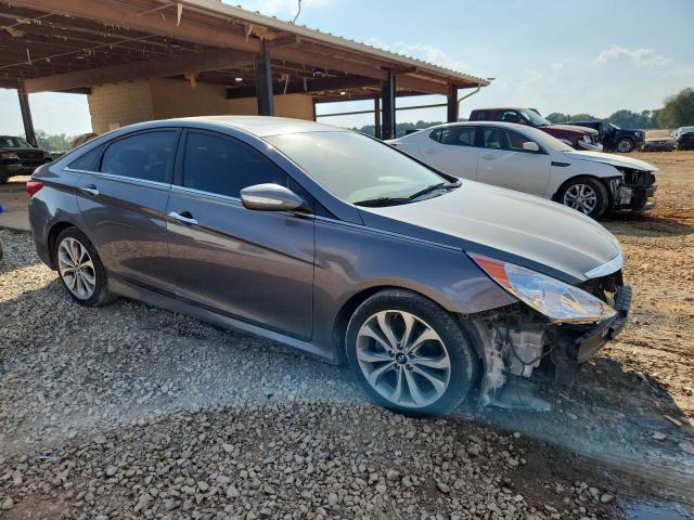 Photo 4 from auction – 2014 HYUNDAI SONATA SE with VIN 5NPEC4AB0EH806919
