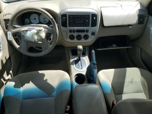 Photo 8 from auction – 2005 FORD ESCAPE XLT with VIN 1FMYU03175KD86578