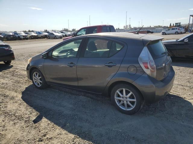Photo 2 from auction – 2014 TOYOTA PRIUS C with VIN JTDKDTB3XE1065798